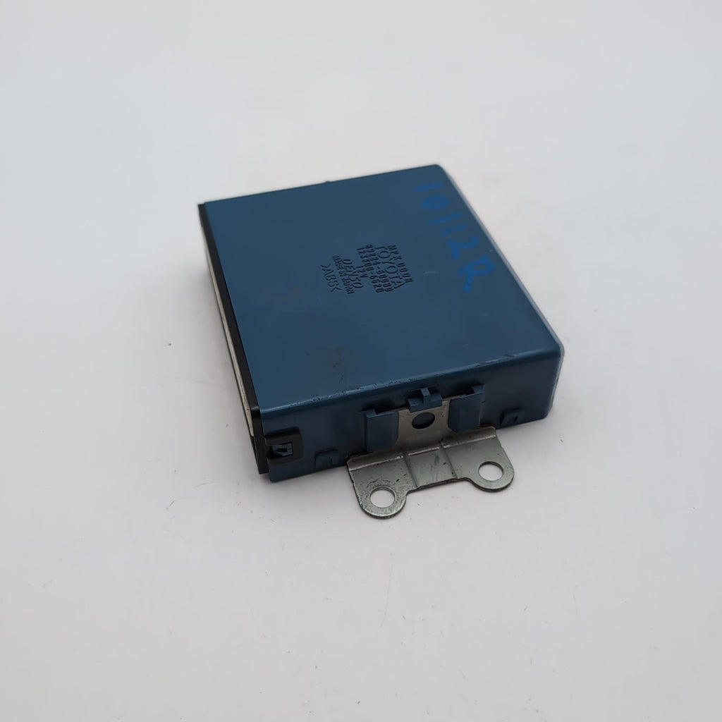 2004 2005 2006 Lexus LS430 Rear Door Multiplex Network Module 89224-50080