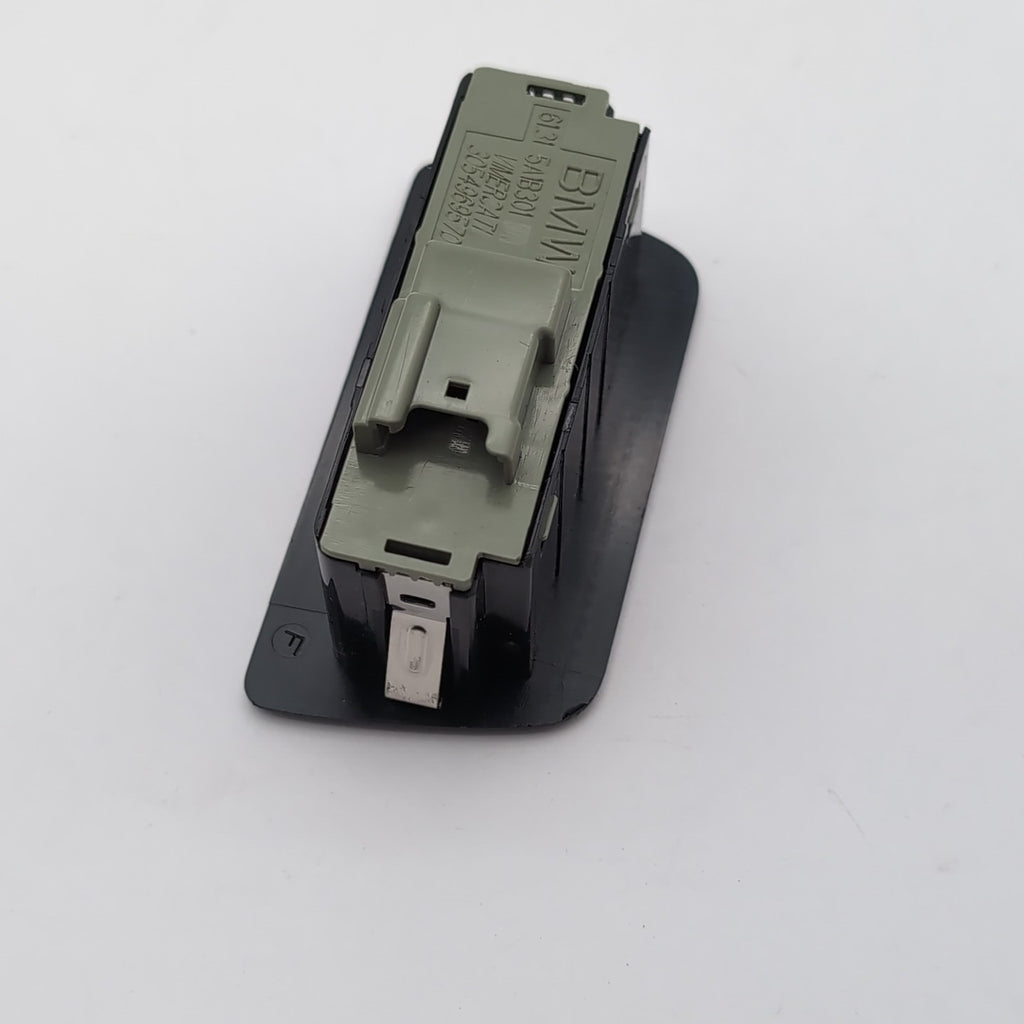 2021 - 2026 BMW 540i 530i i5 G60 M5 X1 X2 X3 Trunk Lid Tailgate Switch Button