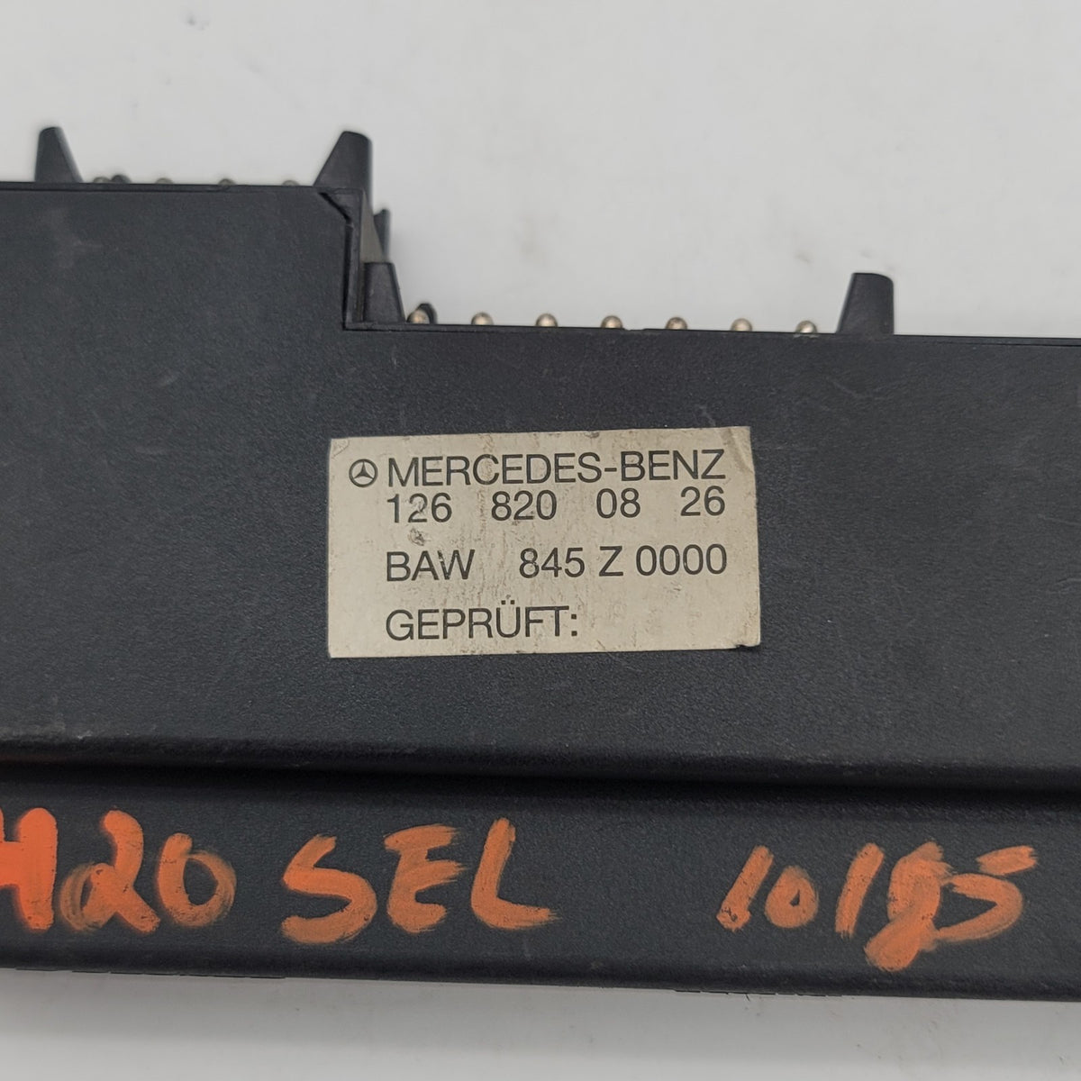 1986- 1995 Mercedes W124 E420 Anti Theft Alarm Computer Module 1268200826 OEM