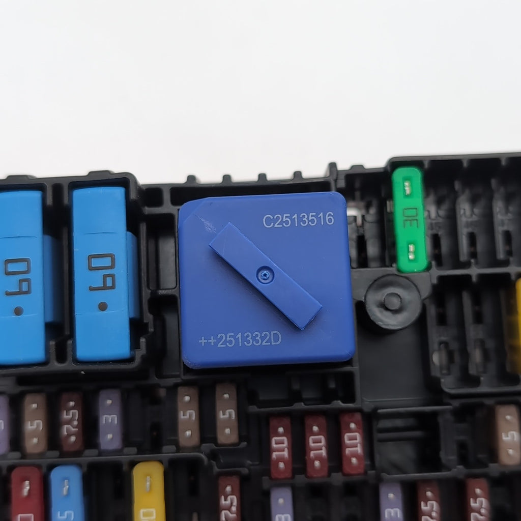 2023 2024 2025 2026 BMW X3 G45 G60 G90 Fuse Relay Power Distribution Box 5A039C3