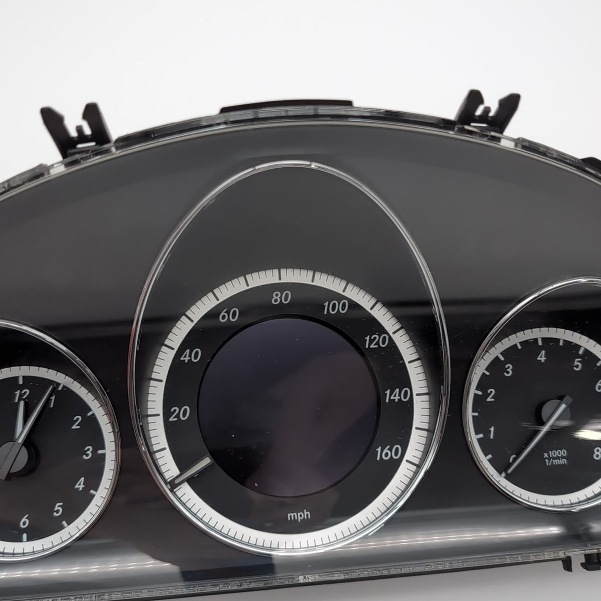 2010 - 2013 Mercedes E350 Instrument Cluster Gauge Speedometer A2129003813