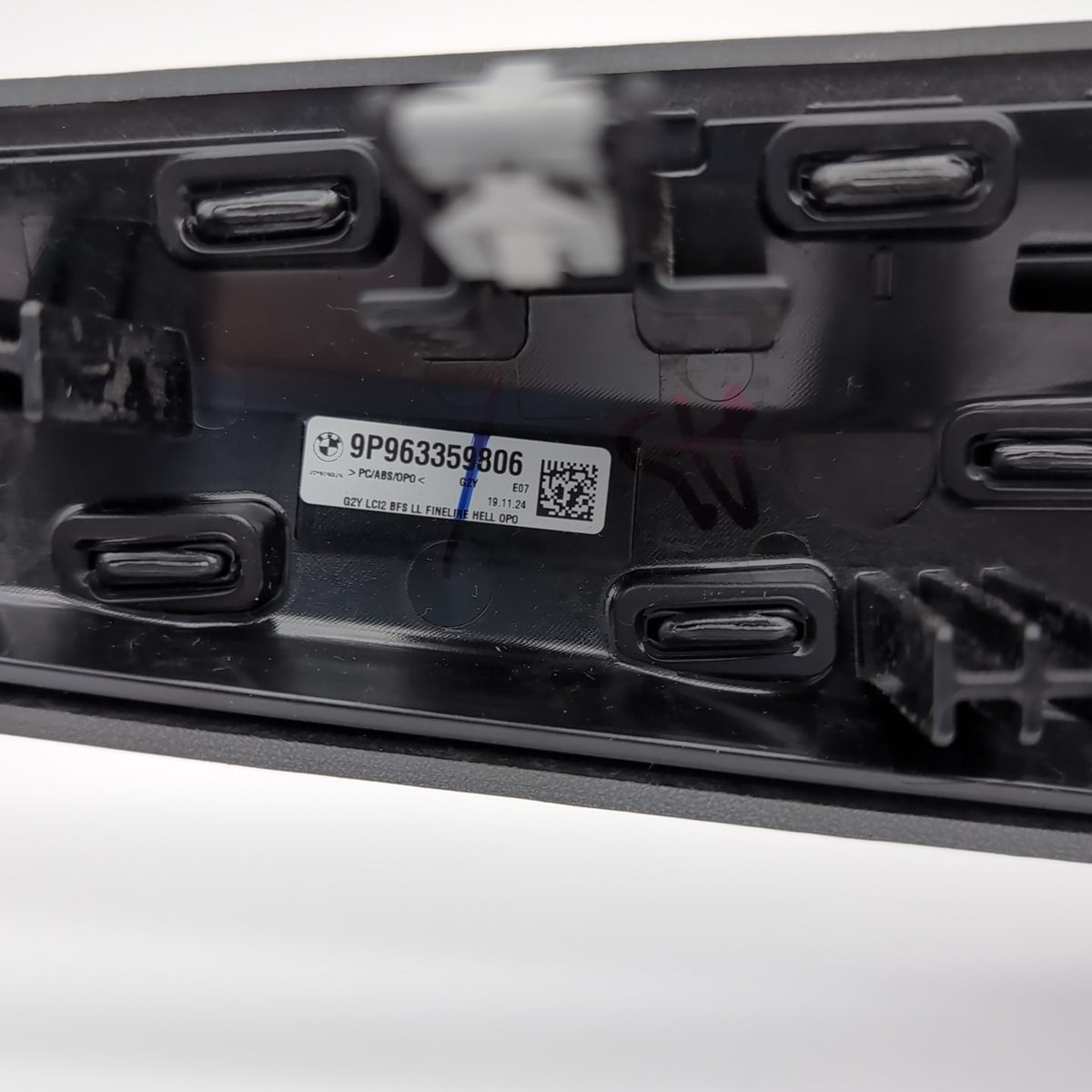 2025 2026 BMW G20 G28 G22 G23 G26 Dash Air Vent Assembly Fine Line Hellopo Trim