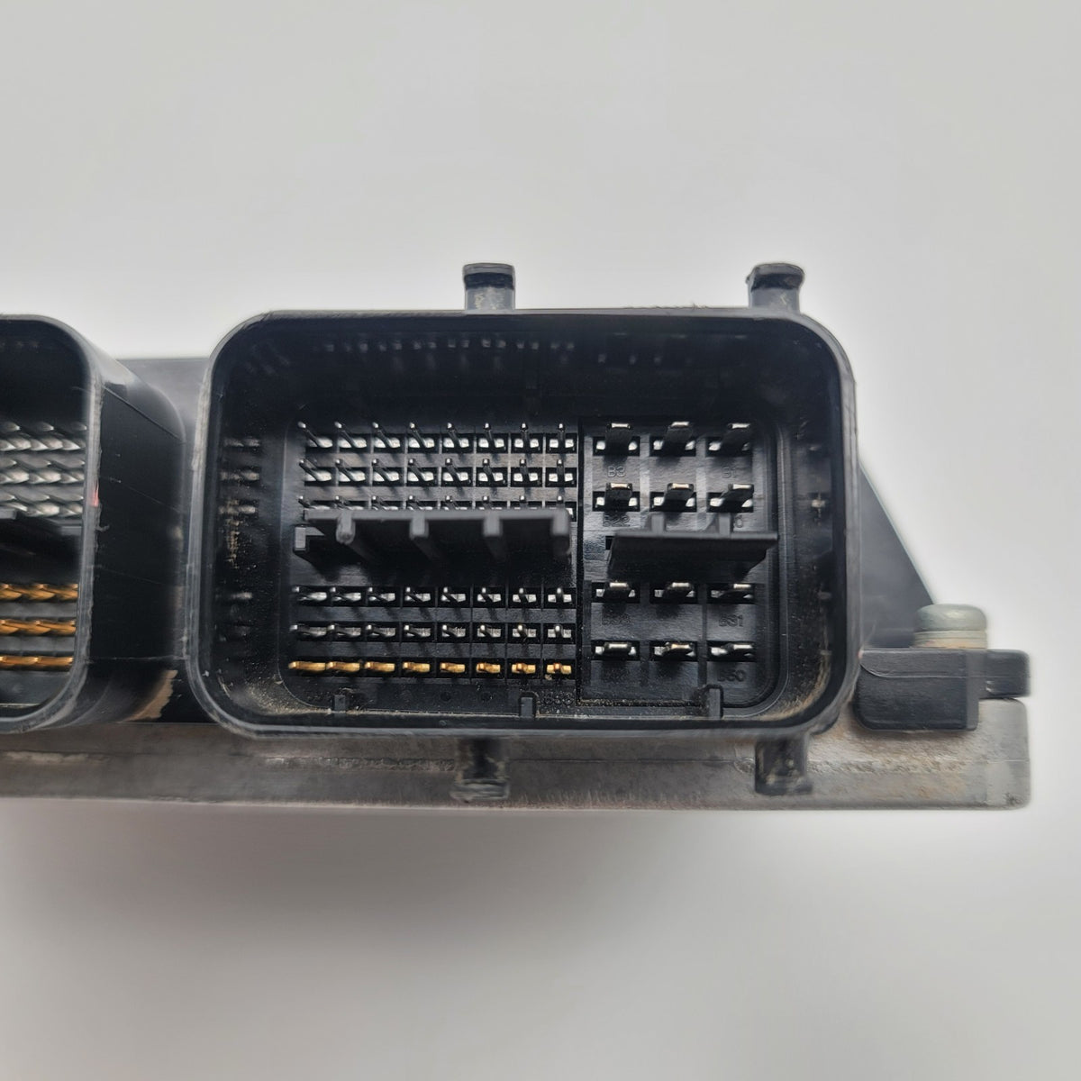 2012 Toyota Prius 1.5 ECM ECU Engine Computer Module 89661-47190 OEM