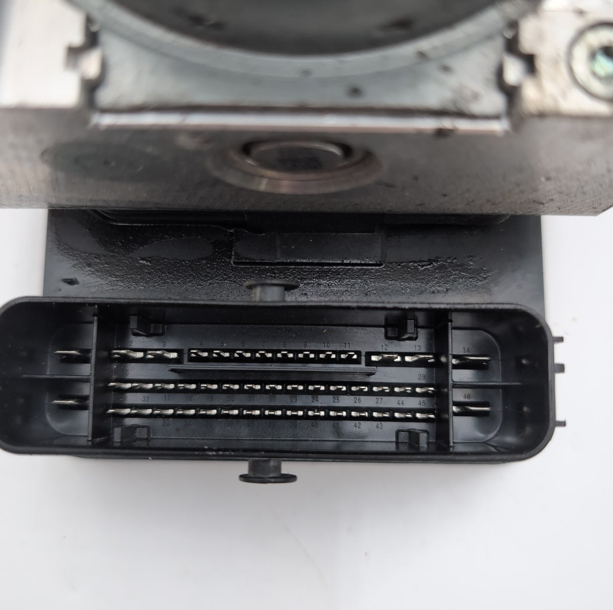 2016- 2018 Buick Envision 2.0L ABS Anti Lock Brake Pump Control Unit 23368395