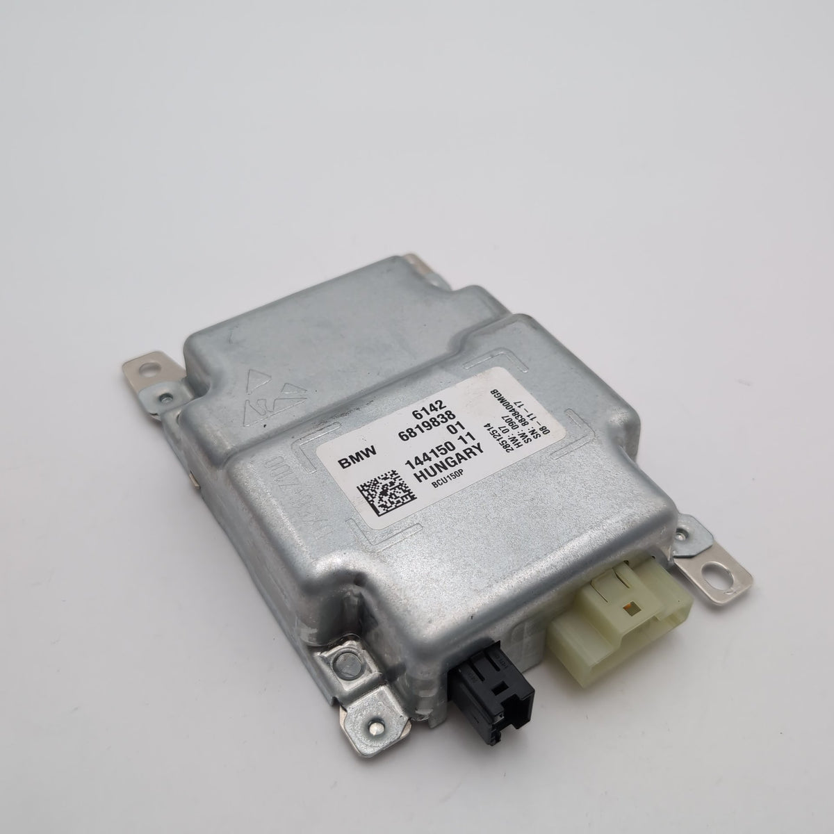 2016 - 2019 BMW 740i 750i G12 Hybrid Battery Charing Module BCU 6819838