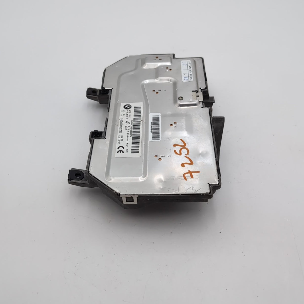 2006 BMW 750i 750Li Rear Compartment Monitor Control Module 6967630