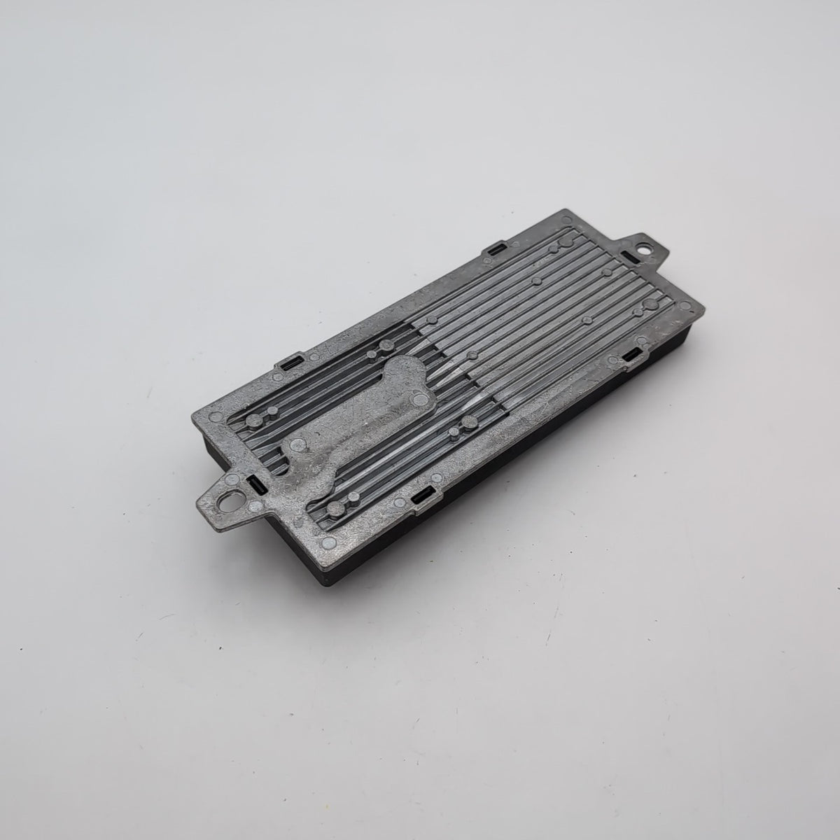 2004- 2007 BMW E60 E61 E63 E70 E71 745LI DYNAMIC DRIVE CONTROL MODULE 6768383