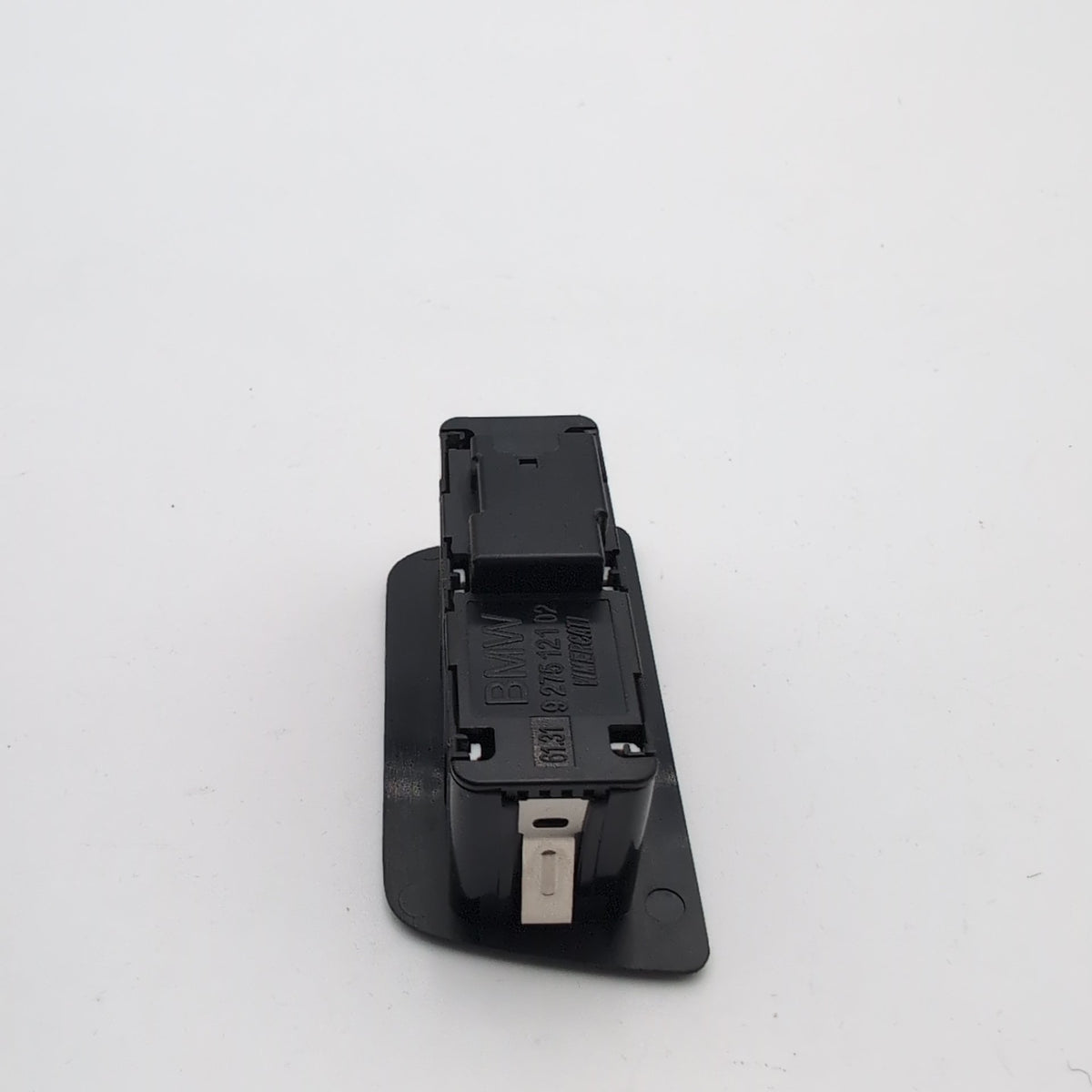 2019 - 2025 BMW G30 G12 X3 M3 X5 X6 Tailgate Liftgate Lock Unlock Switch Button