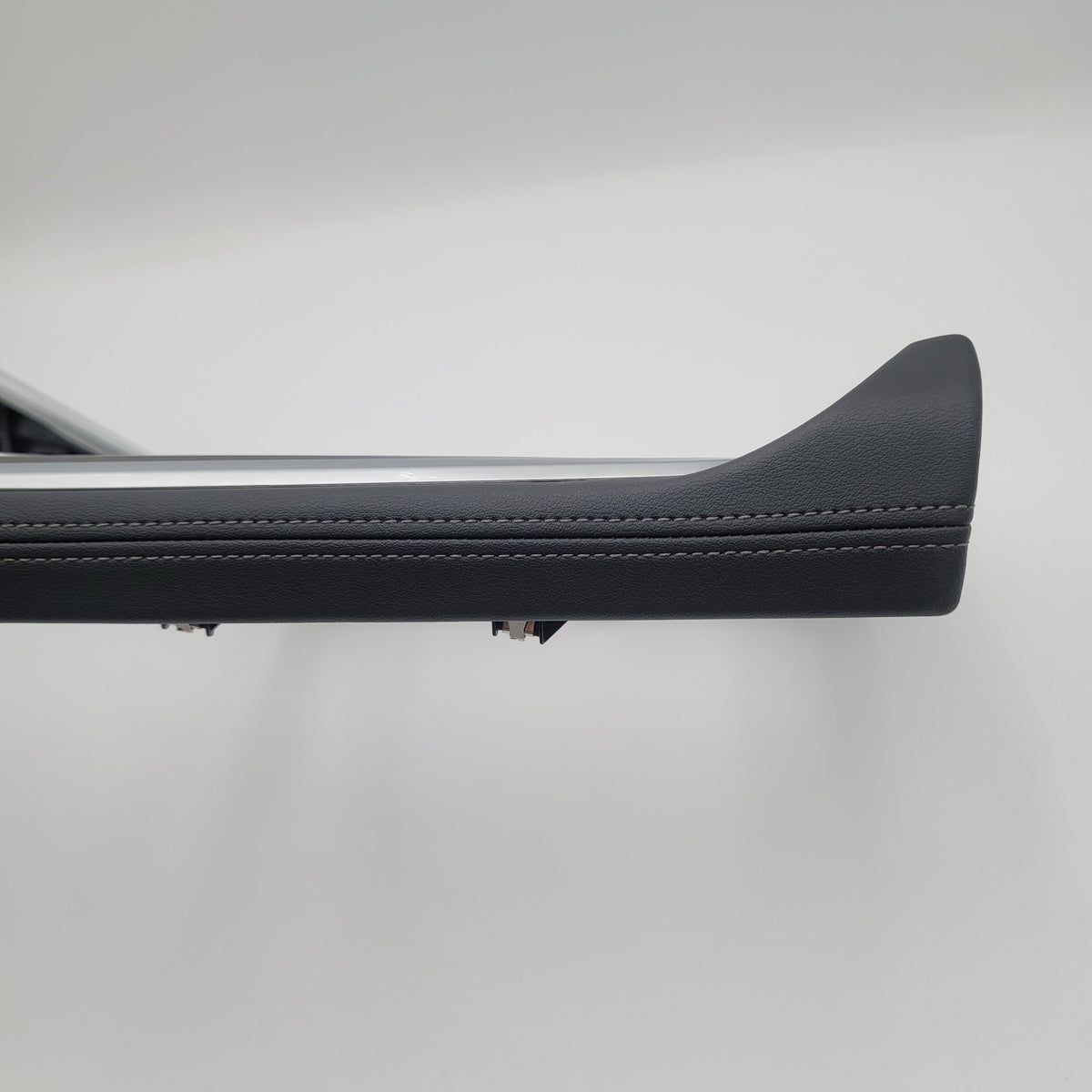 2022 2023 2024 BMW X5 G05 Center Console Bezel Trim Finish Panel Black Leather