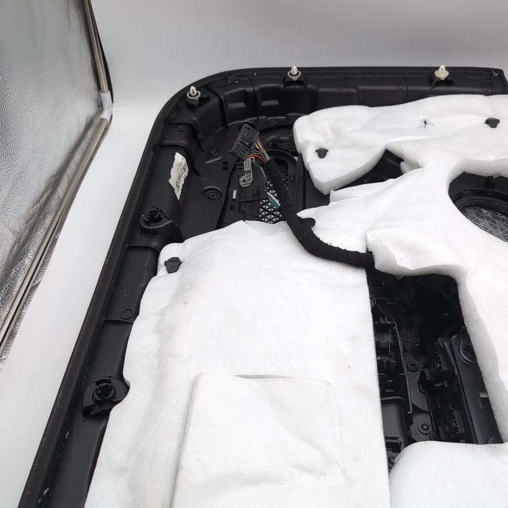 2024 2025 BMW i7 740i 750i 760i G70 Front Left Driver Door Trim Panel Tartufo