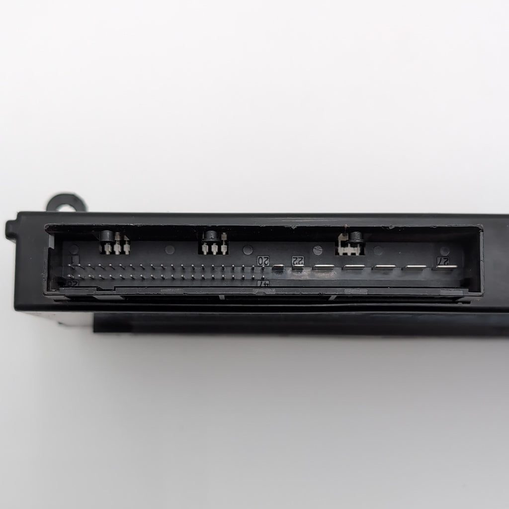 2012- 2018 BMW F12 F13 BODY CONTROL MODULE UNIT BCM BCU 9267470