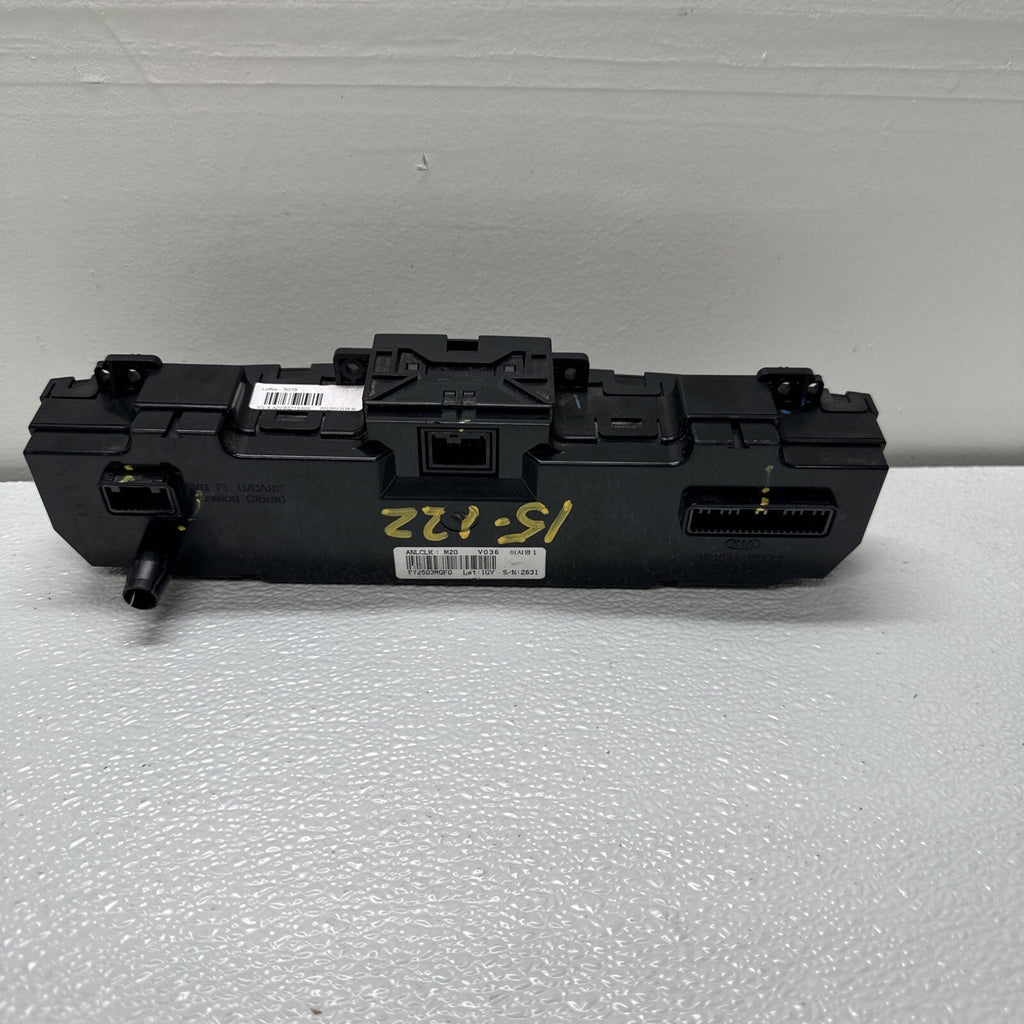 2014 2015 2016 Kia Cadenza Heater AC Temperature Climate Control 972503RGF0