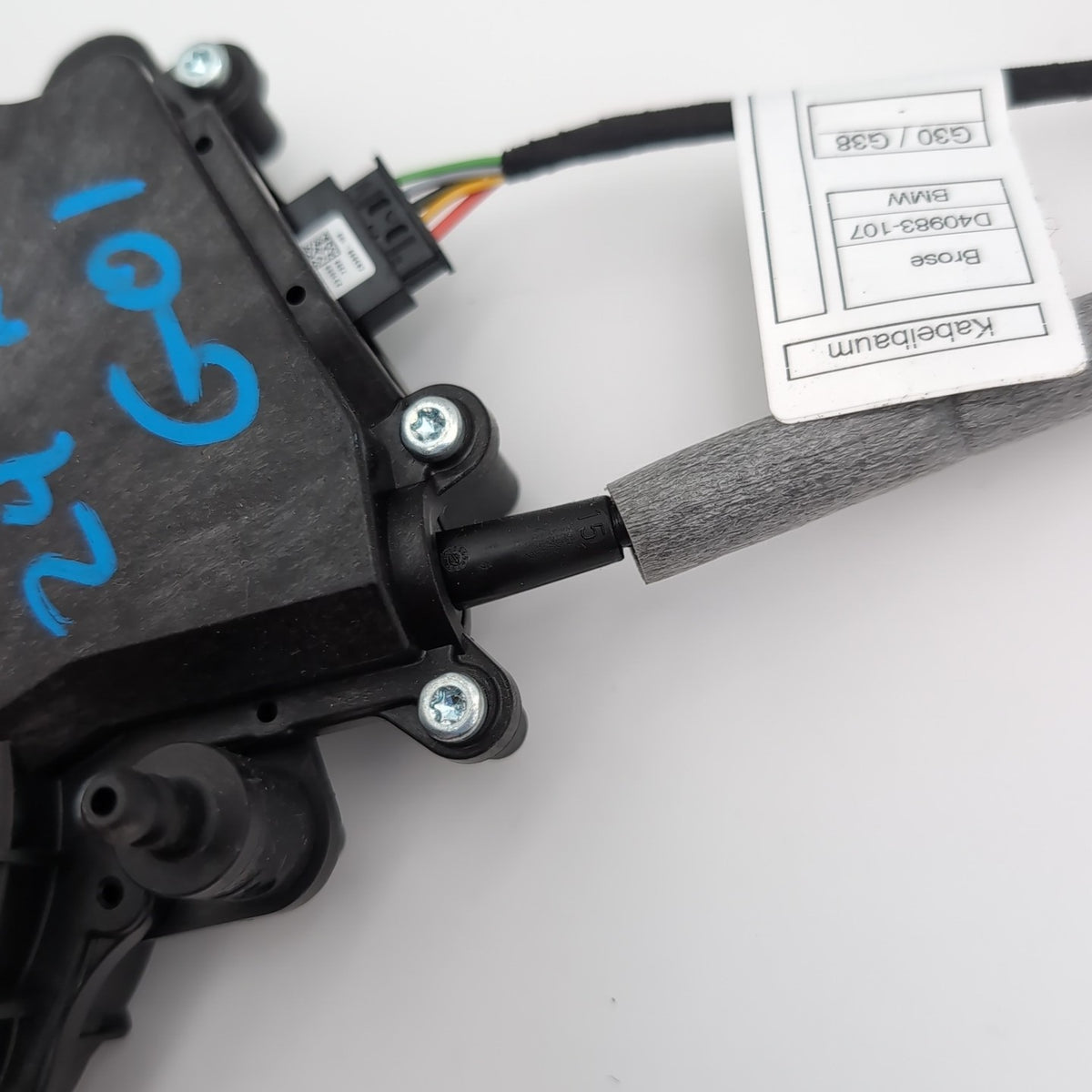 2021- 2024 BMW X3 F90 M550i G22 G82 M440i Trunk Lid Lock Latch Actuator Motor