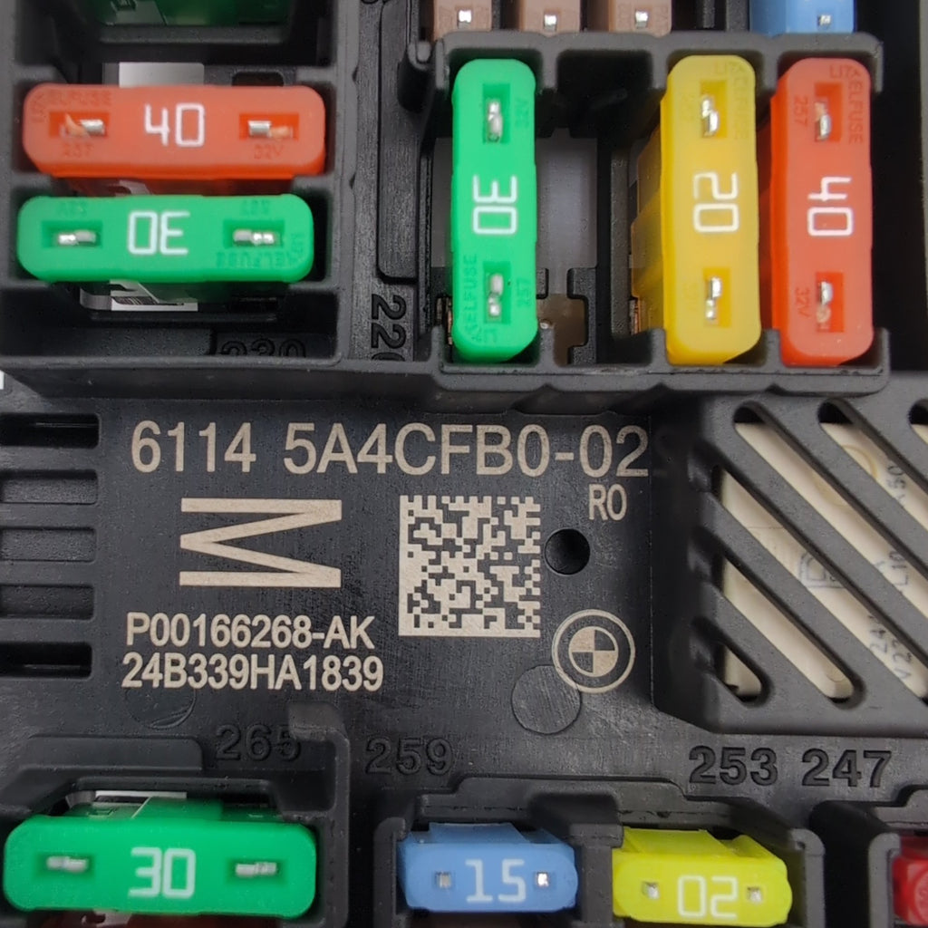 2022 - 2026 BMW 330i G20 G42 Rear Power Distribution Fuse Box 5A4CFB0