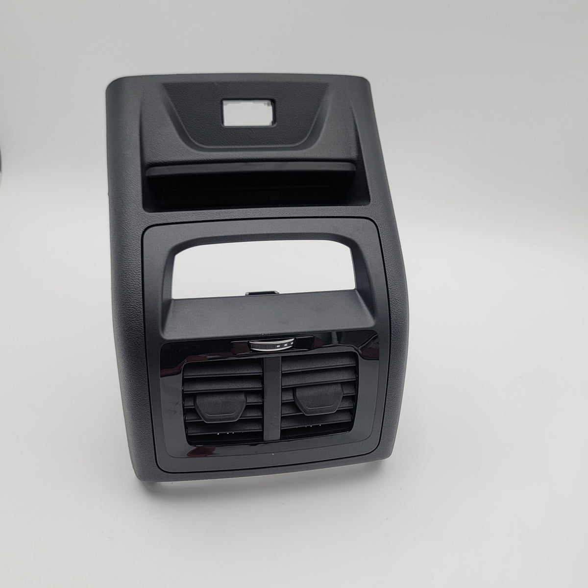 2018 - 2024 BMW G01 G02 F97 REAR AIR VENT CLIMATE HEAT COOLING CONTROL UNIT