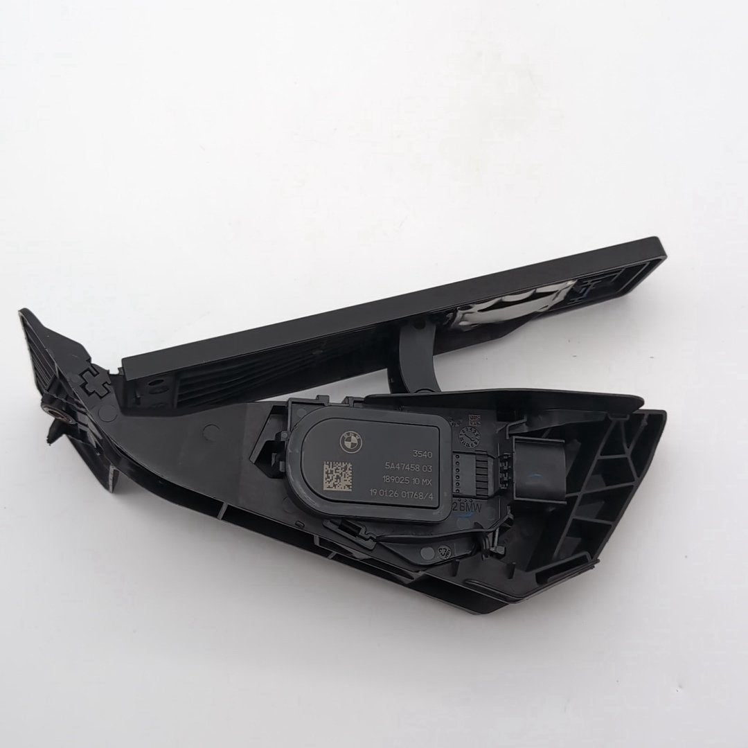 2020 - 2026 BMW G20 G22 X5 X6 X7 Gas Accelerator Pedal 5A47458