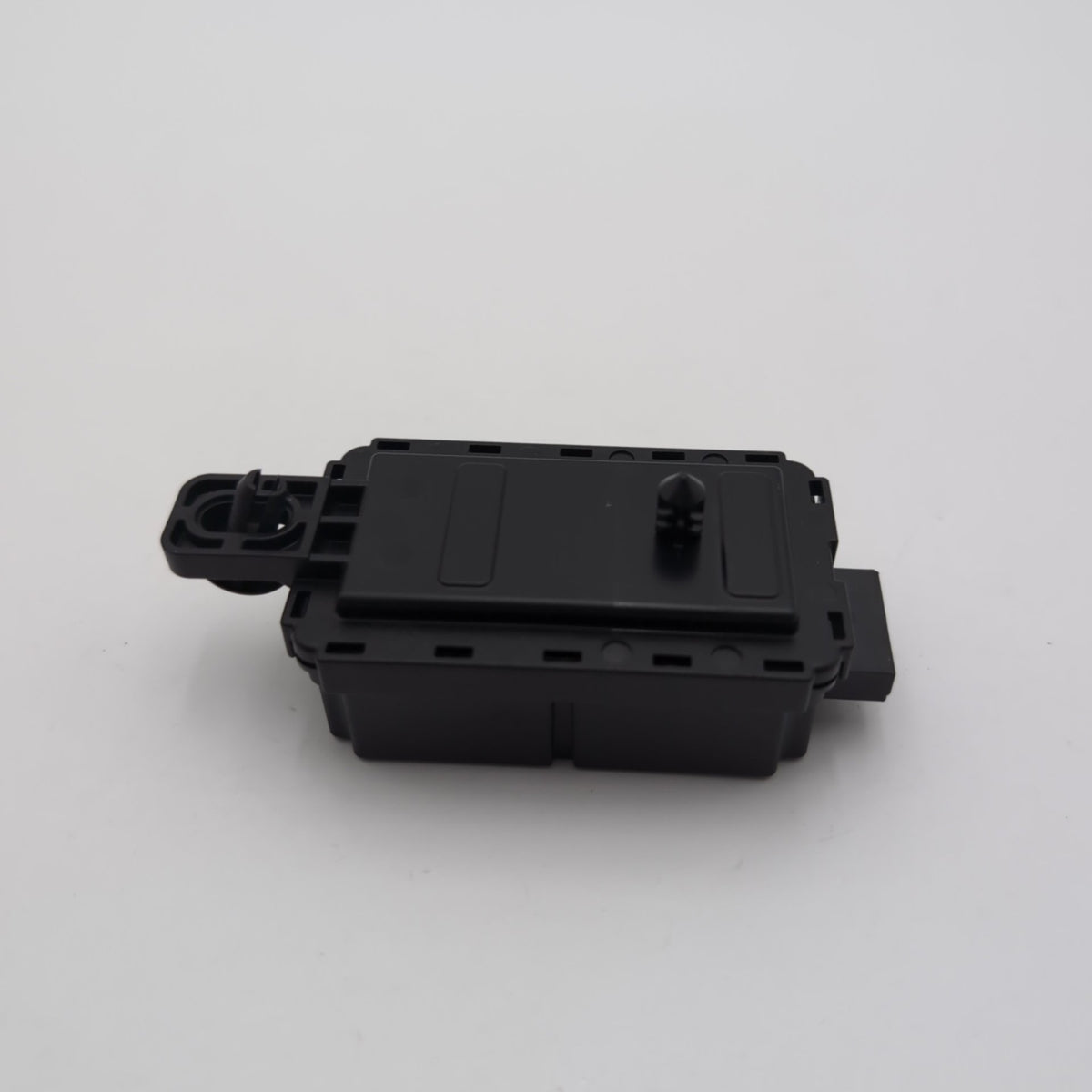 2019 - 2025 BMW G22 G26 G60 G70 X1 X2 X5 X6 X7 XM Radio Remote Receiver Module