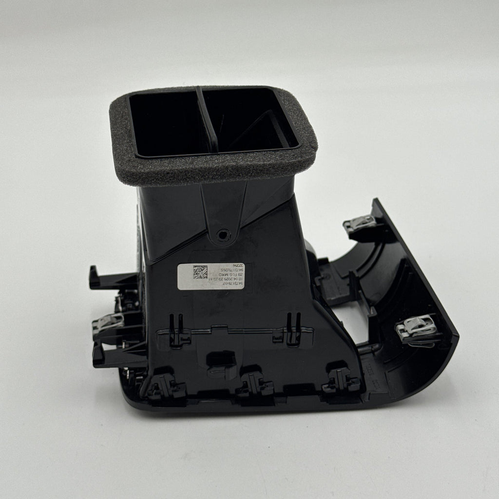 2022 2023 2024 2025 BMW X1 X2 Rear Console AC Heater Air Vent 9473179