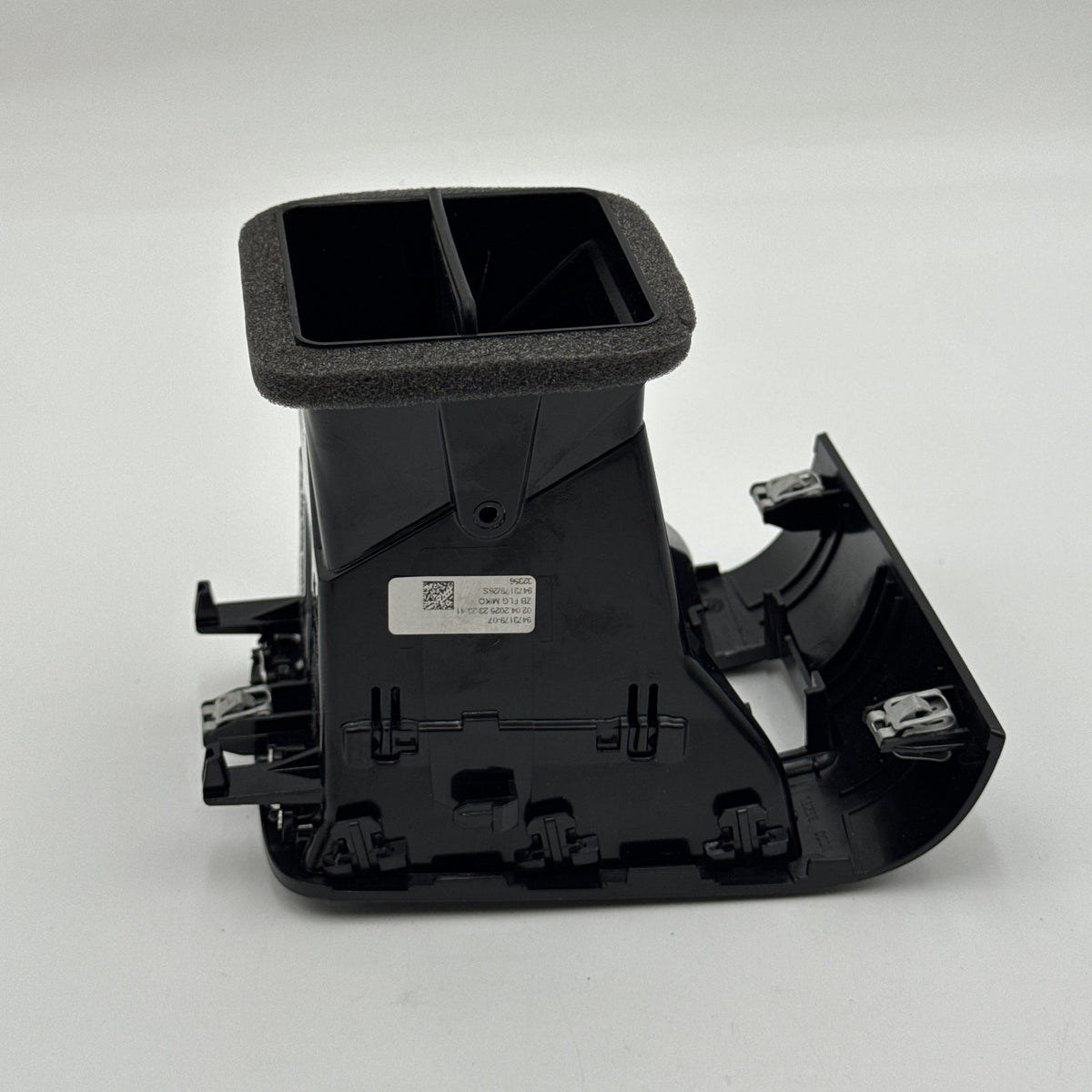 2022 2023 2024 2025 BMW X1 X2 Rear Console AC Heater Air Vent 9473179