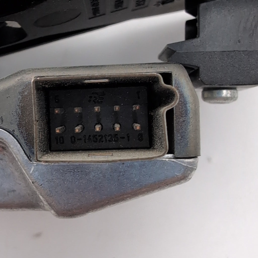 2012 2013 2014 2015 BMW M6 F12 F13 Lane Departure Assist Camera OEM 09197298