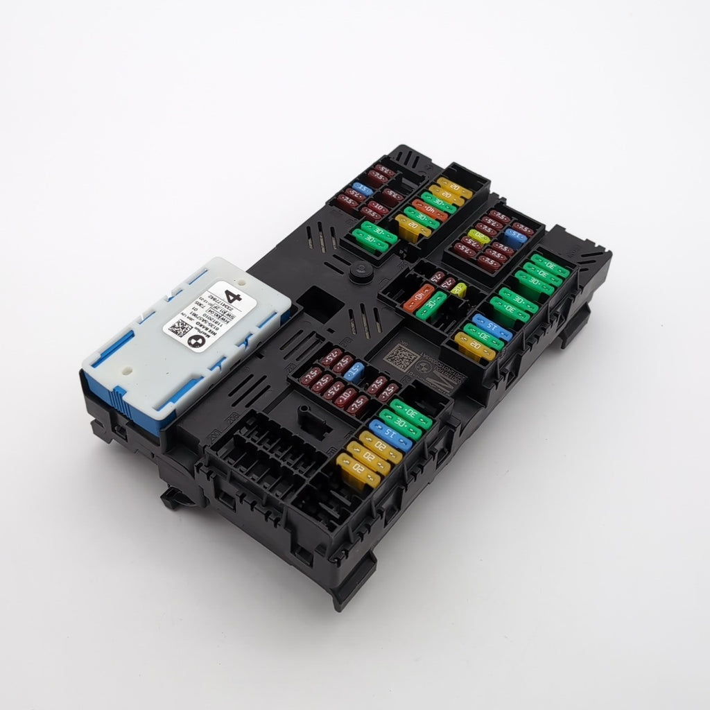 2023 - 2026 BMW 540i G60 i7 G70 X3 Rear Power Distribution Fuse Box 5A09BA7