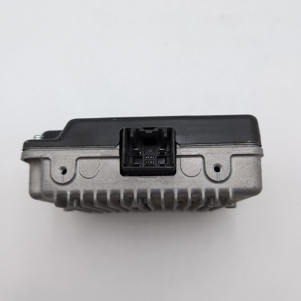 2013- 2019 Nissan Pathfinder Power Inverter Control Module 283D03JA0A OEM