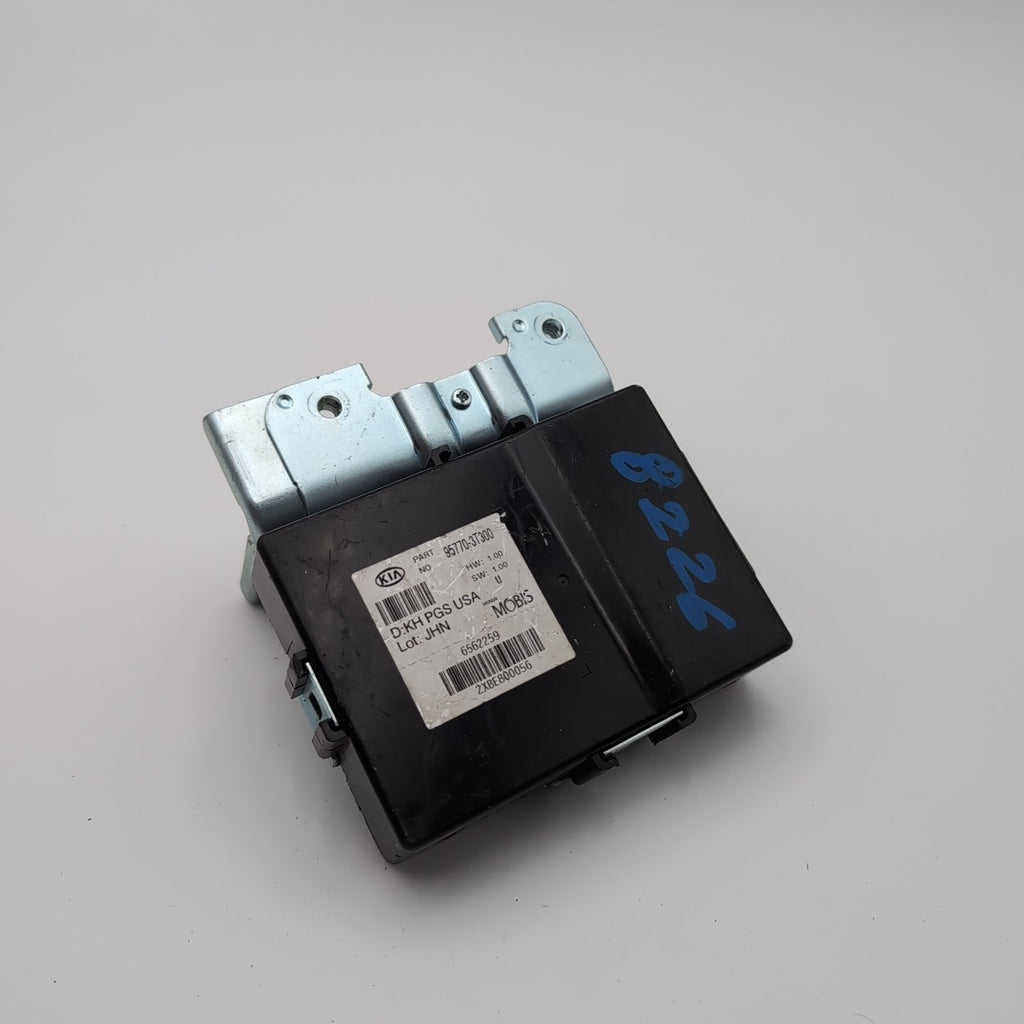 2015 2016 Kia K900 Park Assist Control Module 95770-3T300