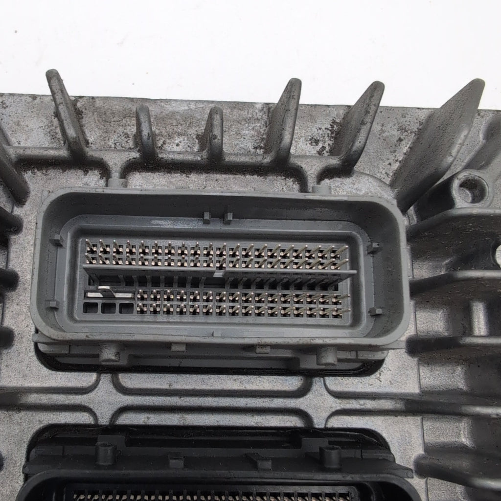 2013 - 2016 GMC Acadia Engine Computer Control Module ECU E39A 12666658