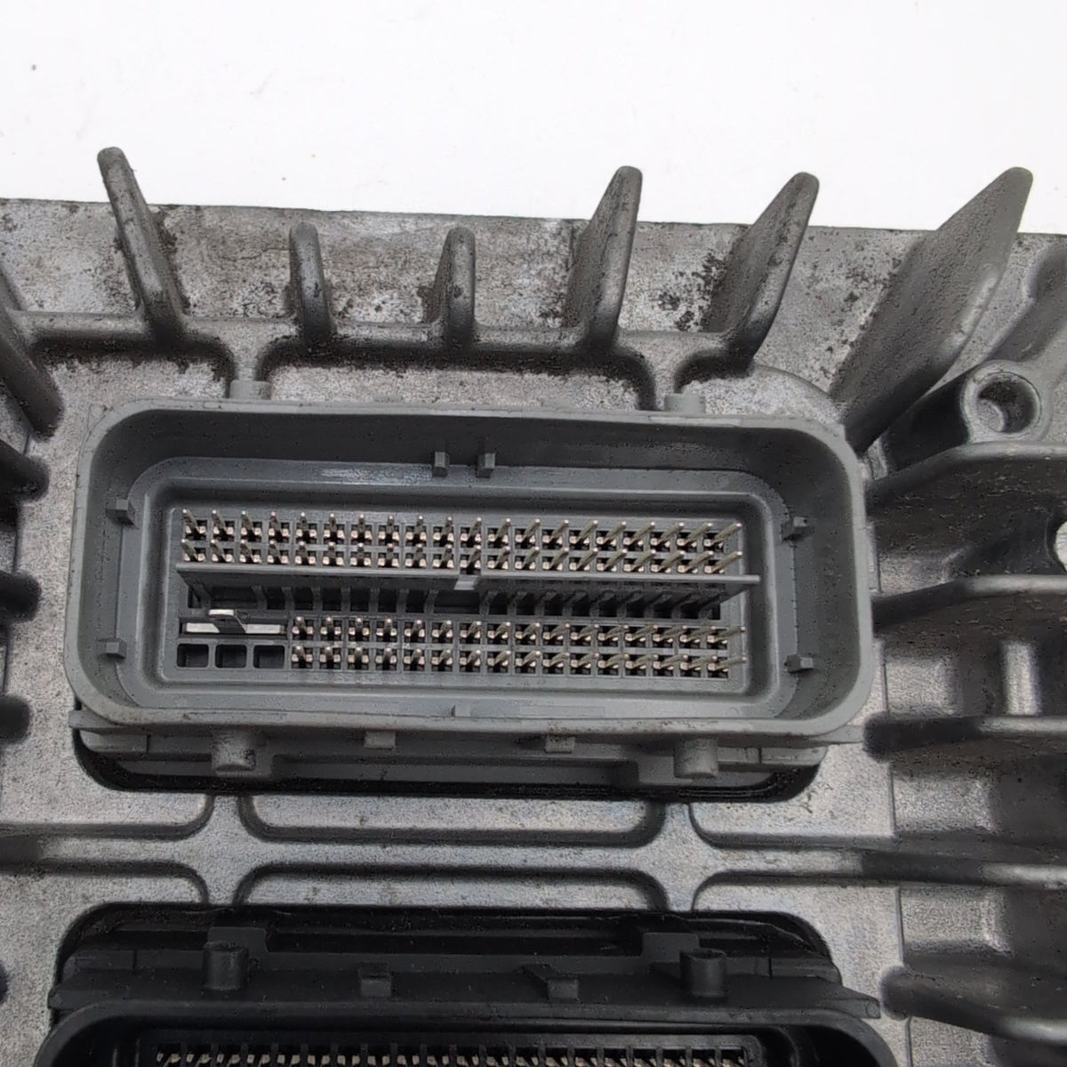 2013 - 2016 GMC Acadia Engine Computer Control Module ECU E39A 12666658