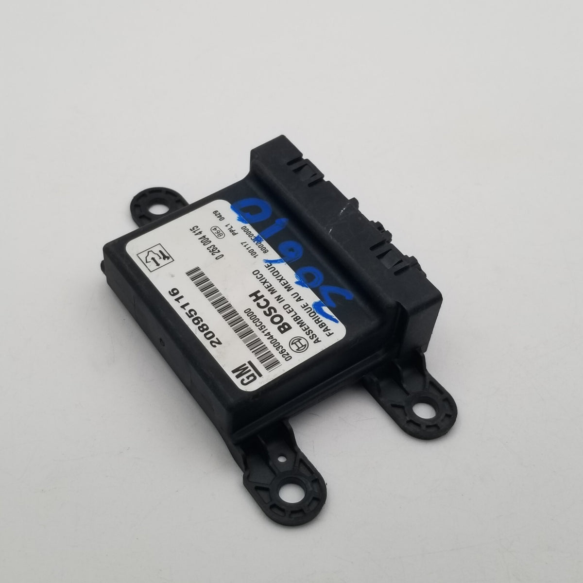 2011- 2015 CHEVROLET CRUZE REAR PARKING ASSIST CONTROL MODULE 20895116