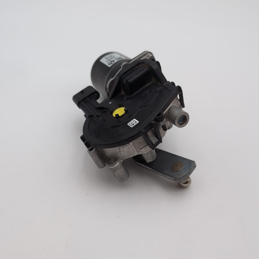 2020- 2025 BMW G80 G82 G20 G22 G26 Windshield Wiper Motor OEM 7427901