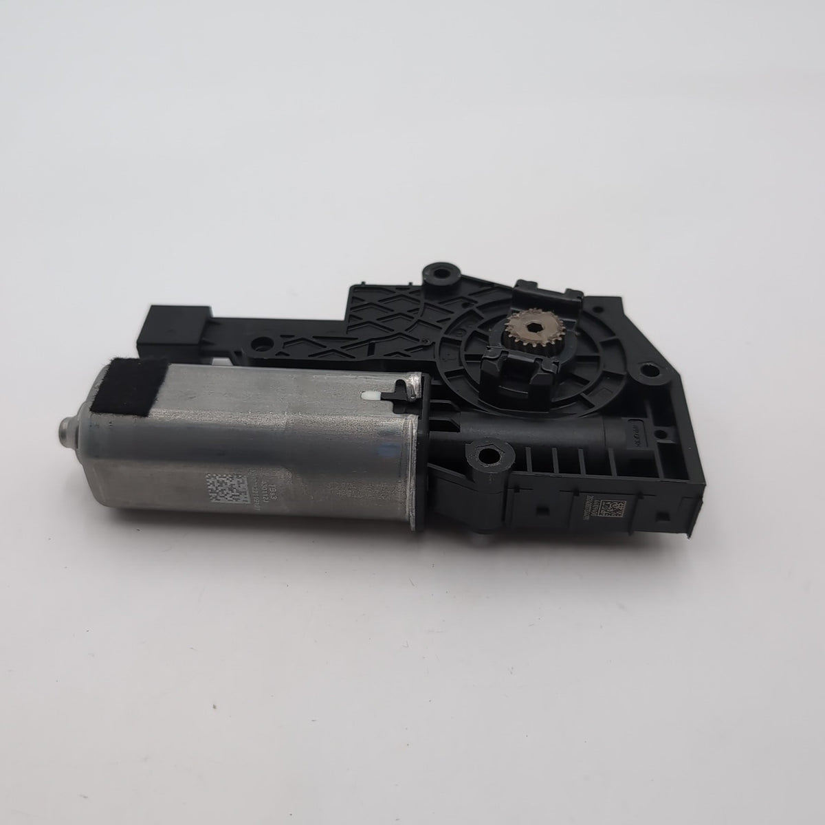 2023 2024 2025 BMW X1 U11 Panoramic Sunroof Power Window Glass Motor OEM 9854523