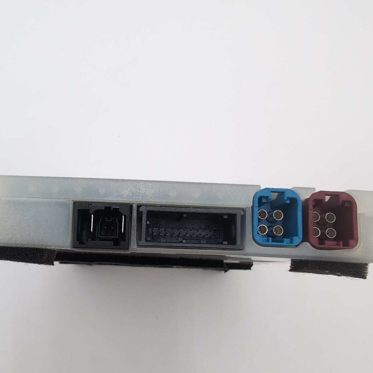 2023 - 2026 BMW G42 G20 G26 G60 F74 X2 X3 X5 X7 Antenna Telematic Control Module