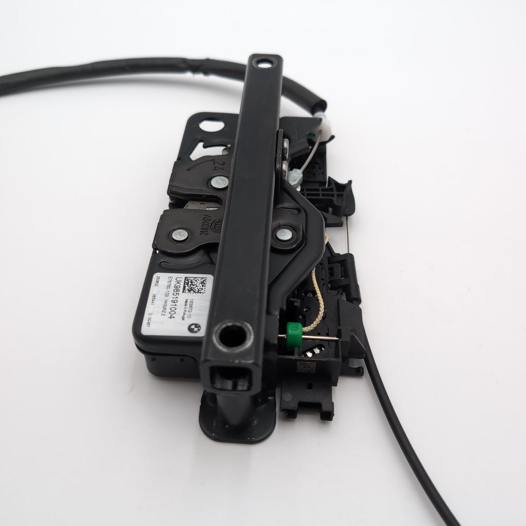 2023 - 2025 BMW i4 G26 Rear Trunk Lid Liftgate Latch Actuator Assembly 9851910
