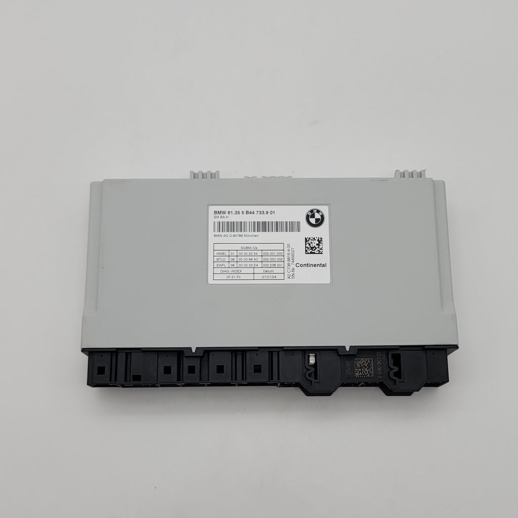 2025 Bmw 330I G20 Front Left Seat Control Module Unit 5B44733