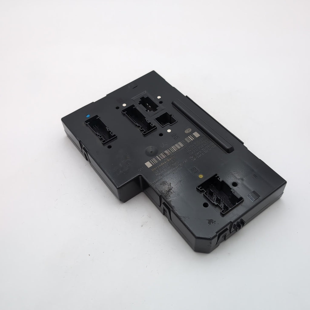 10-14 Mercedes W204 C300 C250 C350 Rear Fuse Relay Control Module 2049060105 OEM