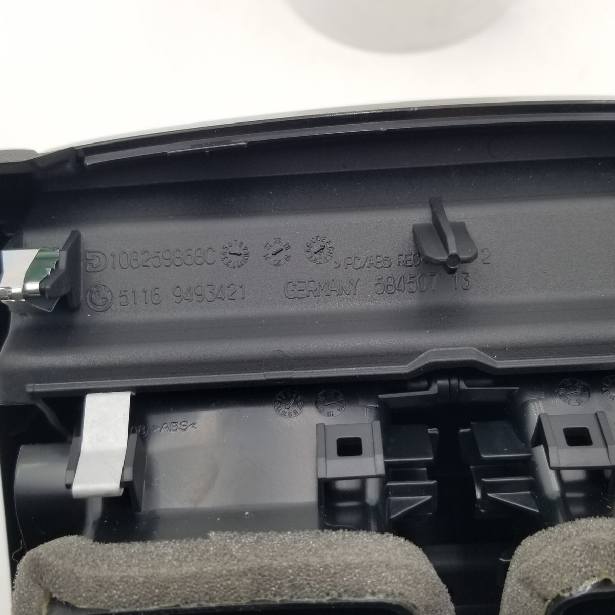 2017 - 2023 BMW 530I 540 550i Rear Center Console Trim Panel 9493421