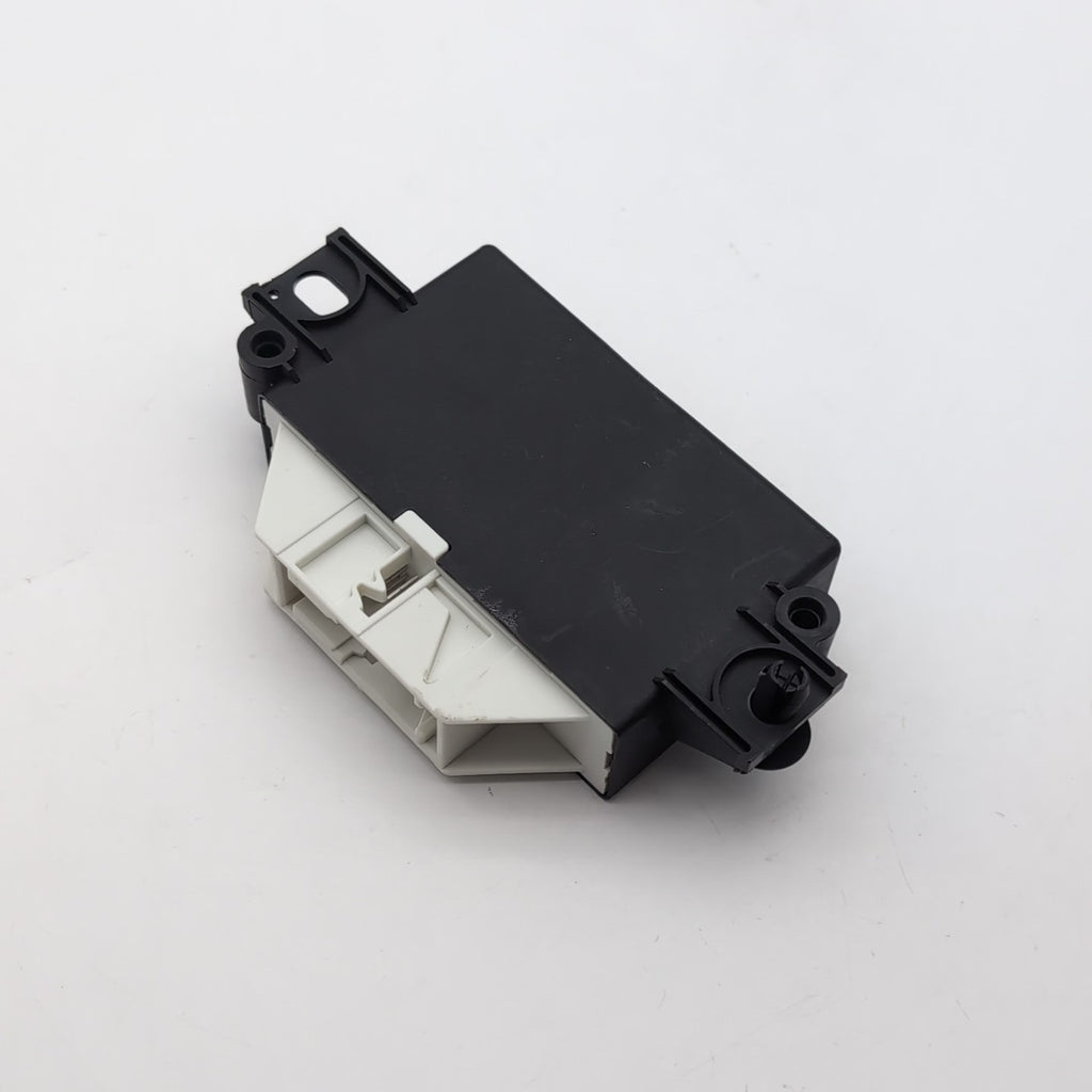 2023 - 2026 BMW G60 G70 X1 X2 X5 X7 USS Ultrasonic Parking Sensor Module