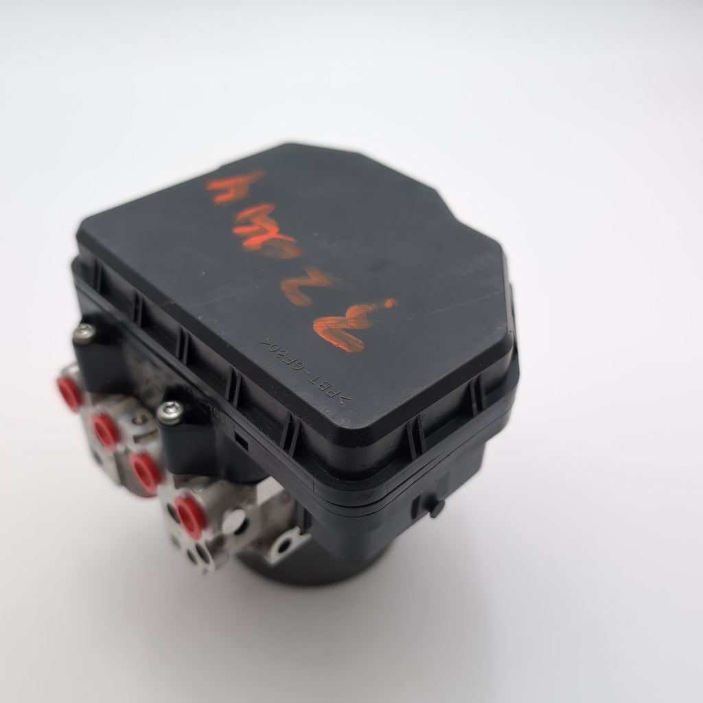 2018 2019 Infiniti Q50 3.0L ABS Anti Lock Brake Pump Control Unit 476604GU1A