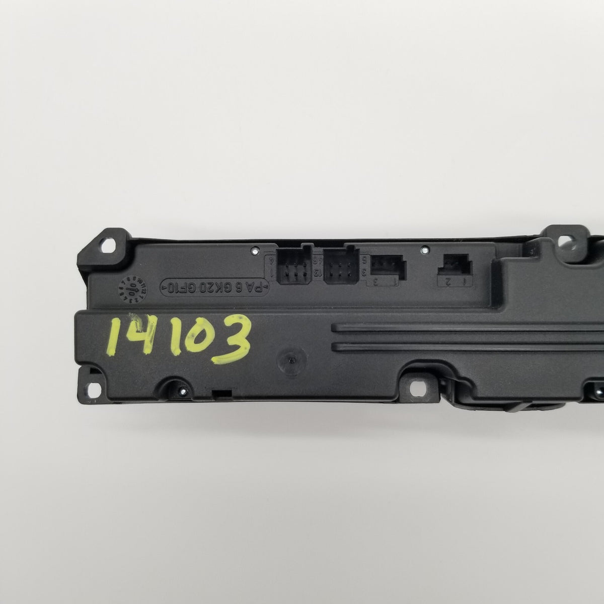 00 01 02 03 04 Fits Mercedes W203 C320 Center Dash Control Switch 2038205510 Oem