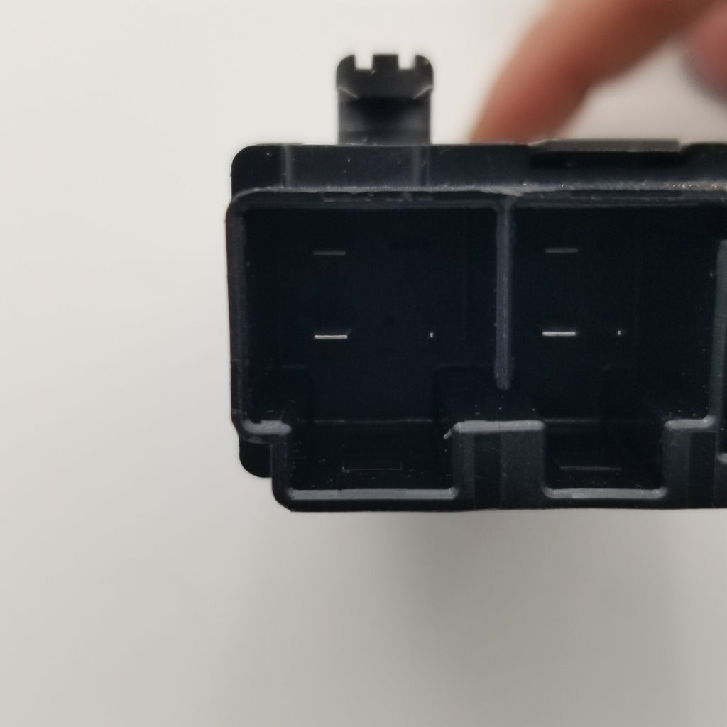 BMW X5 G05 REAR LEFT DRIVER SEAT HEAT HEATED CONTROL MODULE OEM 2019- 2024