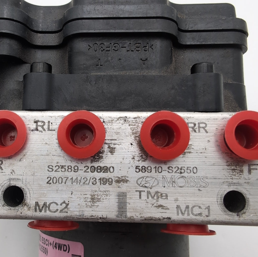 2019 2020 Hyundai Santa Fe 2.4L AWD ABS Anti Lock Brake Pump 58900-S2550