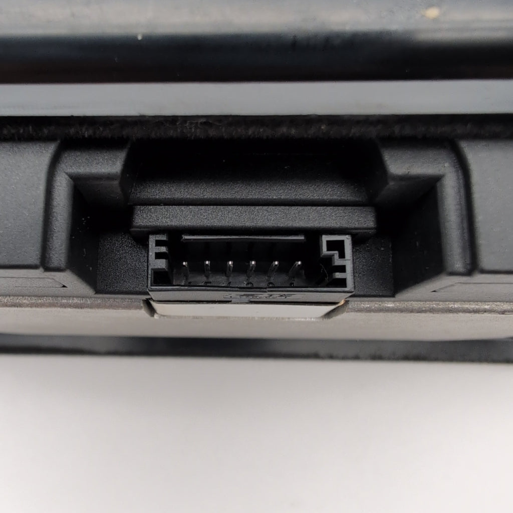 2016 - 2019 BMW 740i 750i Center Console Storage Compartment Wireless Charger