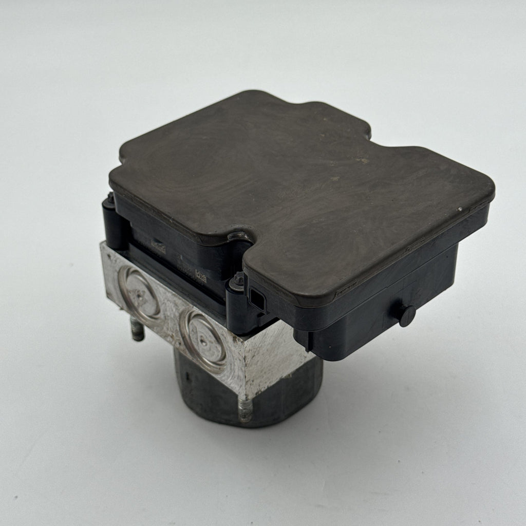 2019 Nissan Rogue 2.5L ABS Anti Lock Brake Pump Control Unit 476607FM3A