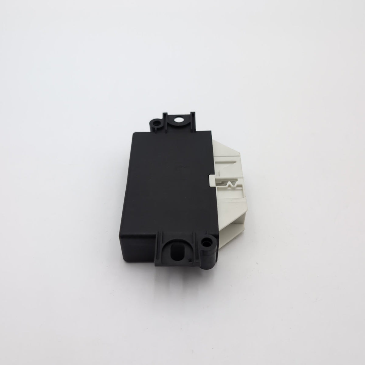 2023 - 2026 BMW G60 G70 F74 X1 X2 X5 X7 USS Ultrasonic Parking Sensor Module