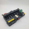 2003 2004 2005 Land Rover L322 FRONT DASH DISTRIBUTION FUSE BOX RELAY 8380407