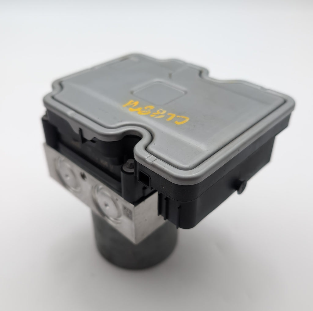 2022 Toyota RAV4 2.5L ABS Anti Lock Brake Pump Control Unit 44540-0R440