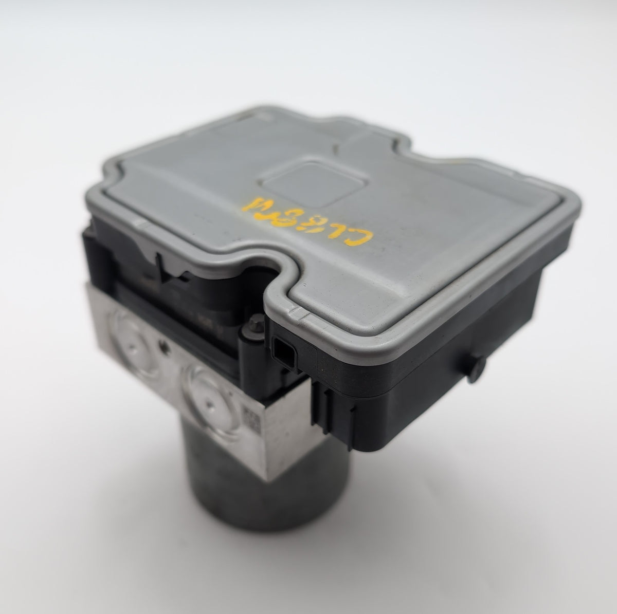 2022 Toyota RAV4 2.5L ABS Anti Lock Brake Pump Control Unit 44540-0R440