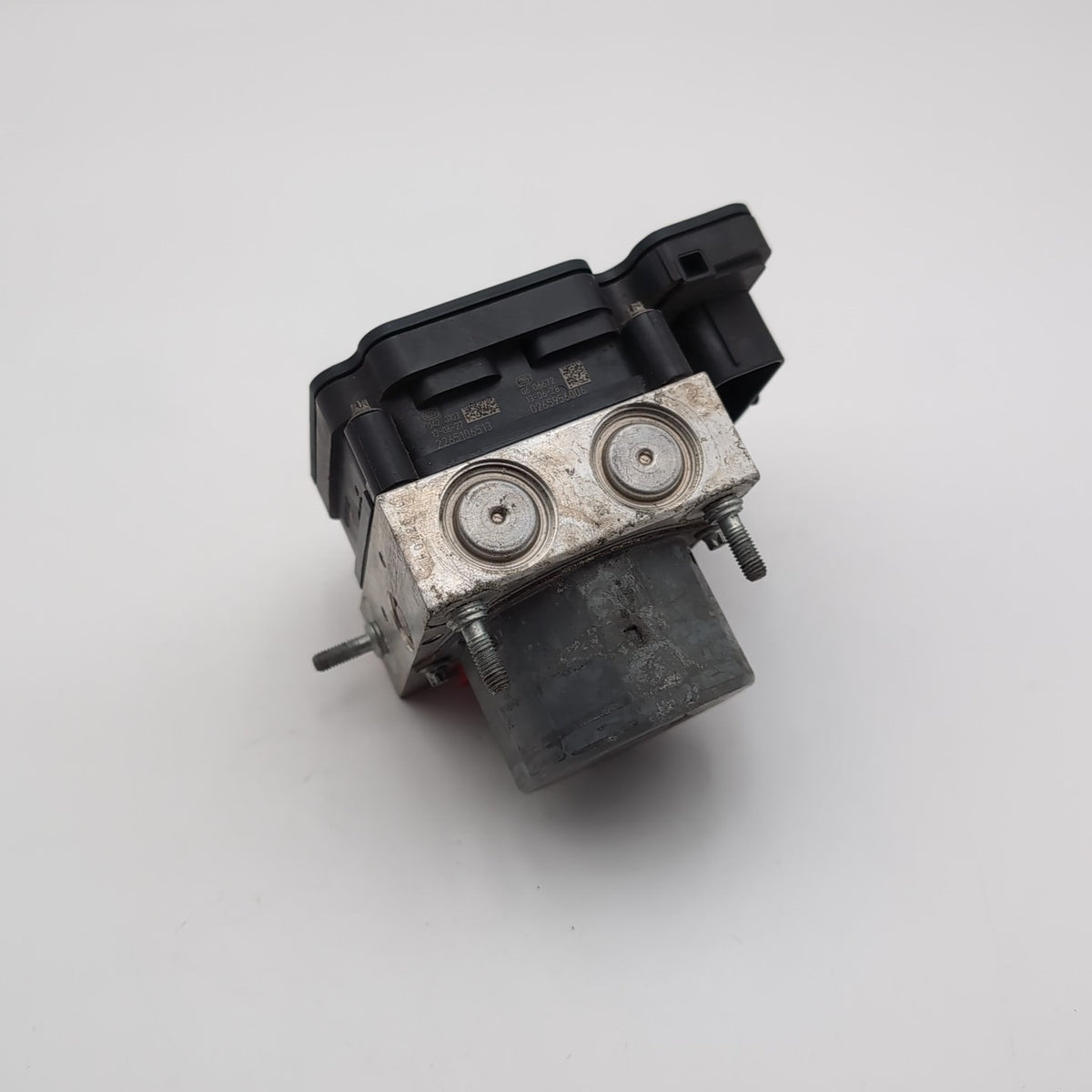 2014 2015 Mercedes CLA250 W117 ABS 2.0L Anti-Lock Brake Pump A0094315212