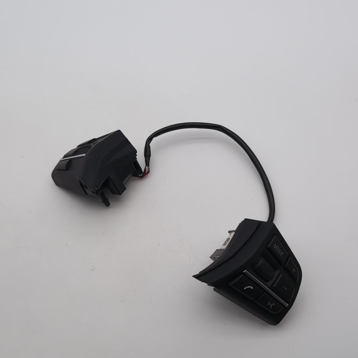2009- 2015 BMW 750i 750Li Steering Wheel Cruise Control Volume Switch 9229483